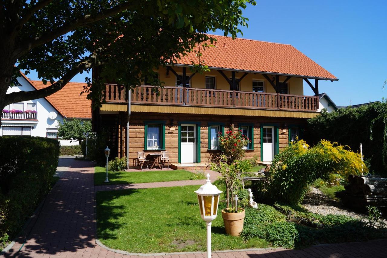 Pension Zum Holzpantoffelmacher Burg  Exterior photo